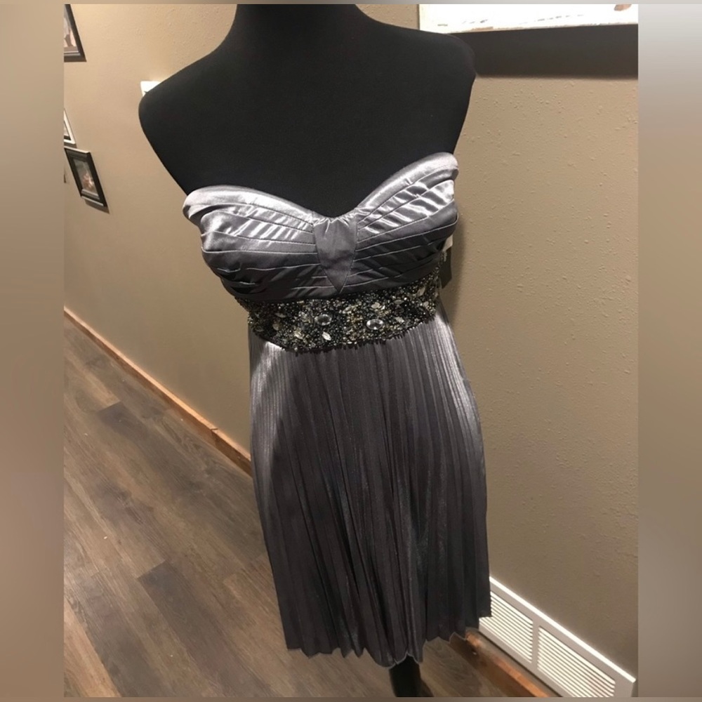 Homecoming /Concert/Event Strapless Dress NWT
